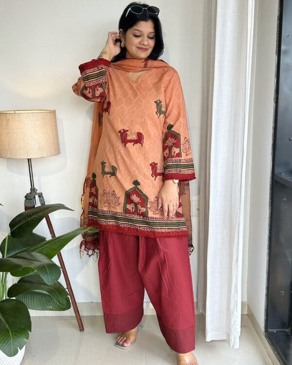 peach maroon pichwai handblock farshi kurta set